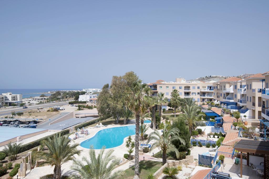 King'S Palace Apartment Paphos Ngoại thất bức ảnh